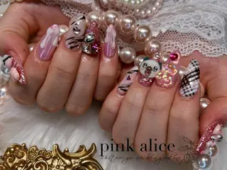 ネイル nail salon Pink Aliceのネイルデザイン