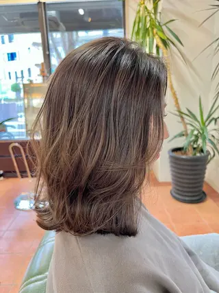 ミディアム カラー 石井 佑樹のヘアスタイル