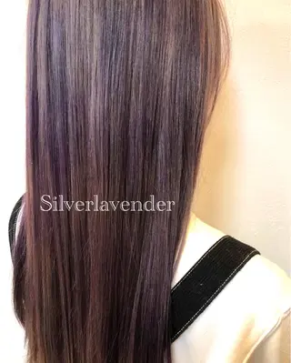 ロング うる艶レイヤーカット hinakoのヘアスタイル