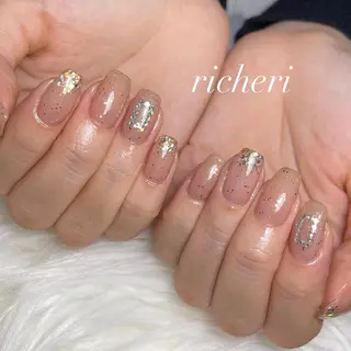ミディアム ネイル richeri beautyのネイルデザイン