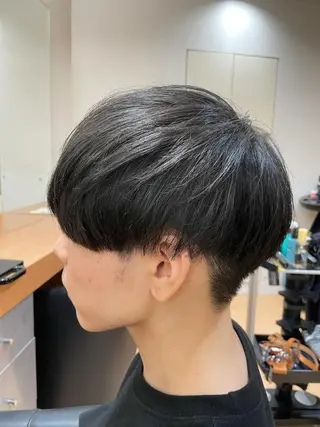 メンズ mod'shair船橋所属・ムロオカ ヨシキのヘアスタイル