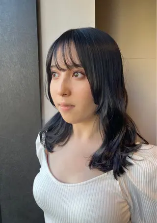 ロング カラー ベージュ/グレージュ 恵比寿/丸山陽平のヘアスタイル