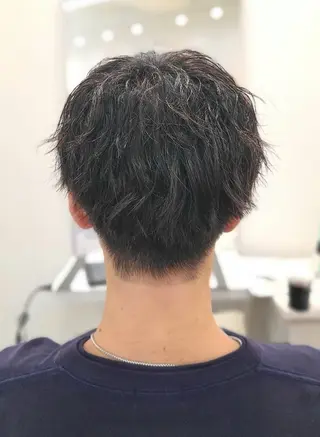 ショート パーマ メンズ 桐島 令奈のヘアスタイル