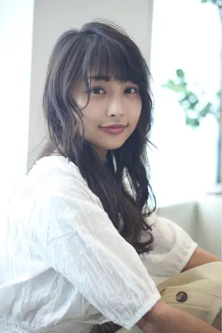 ロング パーマ ツイスパ・波巻き 🩵片平和香奈のヘアスタイル