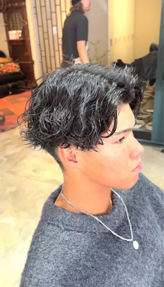 パーマ メンズ メンズパーマ眉毛 特化アユム🔥のヘアスタイル