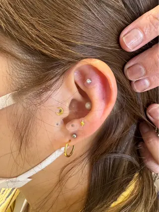 EARTH coiffure beaute 佐倉店所属・耳ツボジュエリー💎 エステのエステ・リラクイメージ