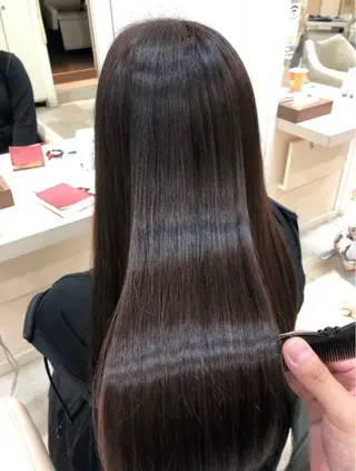 ロング 須田 柚希のヘアスタイル