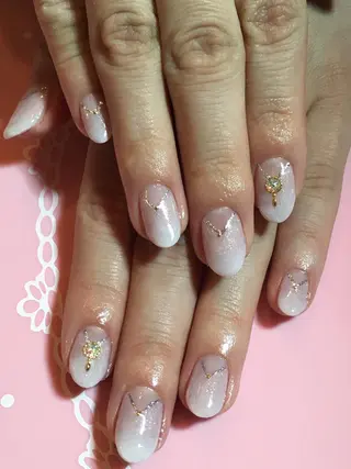 ネイル 古川 里美のネイルデザイン