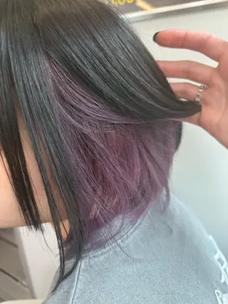 カラー 鳴海 快晴のヘアスタイル