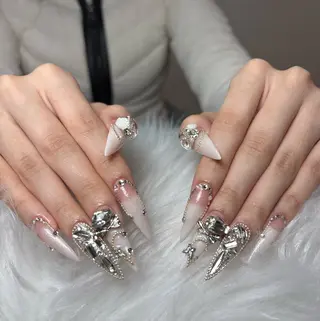 ネイル なな_ CloudyChanのネイルデザイン