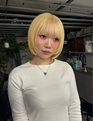 ショート フジイ トワのヘアスタイル