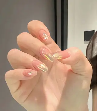 ネイル 石井 百合のネイルデザイン