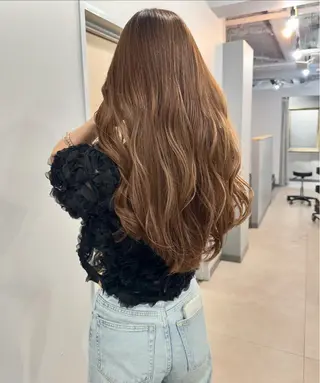 ロング カラー 🌬️attrait 髪質改善/個室サロンのヘアスタイル