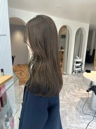 セミロング カラー REINA☁️透明感 カラー/ぷつっと♡のヘアスタイル