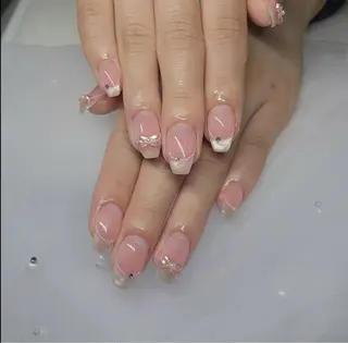 ネイル Tira Nailのネイルデザイン