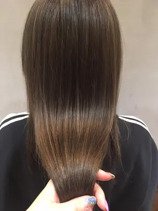 セミロング カラー luve heart's And Be  minamisemba所属・脇坂 佳世の眉毛・アイブロウイメージ