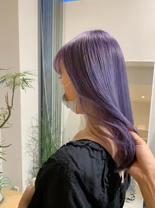 カラー 青柳 有咲のヘアスタイル