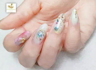 ネイル 完全予約制個室サロン Abundancesのネイルデザイン