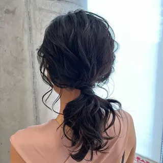 ミディアム ヘアアレンジ サソウ ユリエ🥥のヘアスタイル