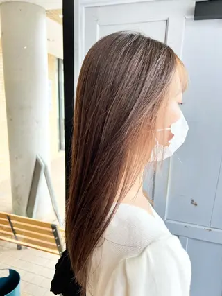 ロング 堀 望美のヘアスタイル