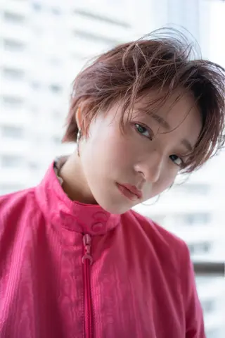 ショート カラー パーマ レイヤー／似合わせ TAKUYAのヘアスタイル