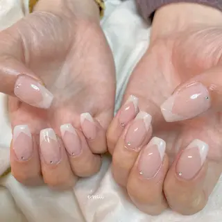 ネイル nail salon e'mu💐のネイルデザイン