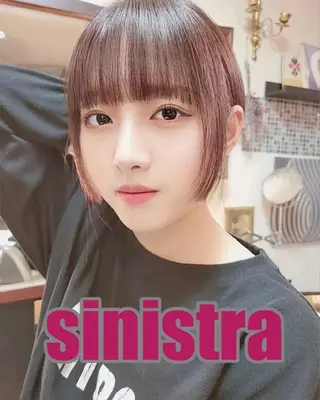 ミディアム カラー sinistra シニストラ　足利山下店所属・足利💗夜9受付可能 原宿シニストラ表参道のヘアスタイル