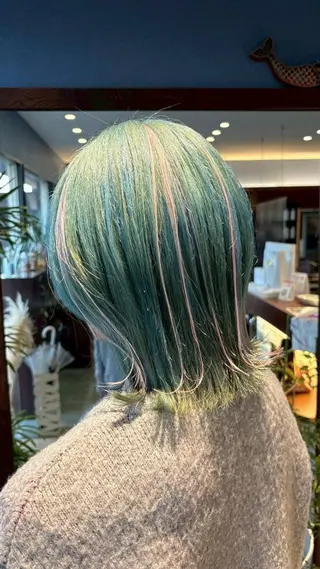 ミディアム 🫧Kubu🍀 natsume🫧のヘアスタイル