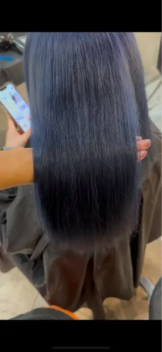 カラー WELLY  TOKYO所属・🌈レイヤーカット/ ハイトーン🌈タクマのヘアスタイル