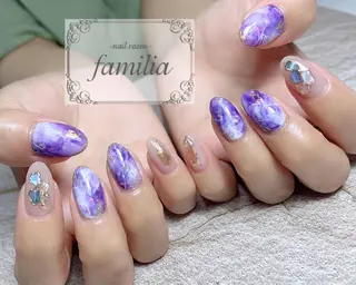 ネイル -nailroom- familiaのネイルデザイン