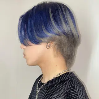 カラー メンズ ★デザインカラー ハイトーン ももか★のヘアスタイル