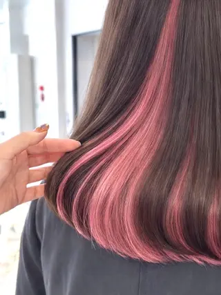 ミディアム カラー ヘアアレンジ 暖色🌈ダブルカラー レイヤー💫AINAのヘアスタイル