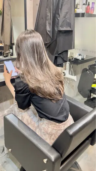 ロング カラー 髪質改善縮毛矯正 💍谷口克也のヘアスタイル