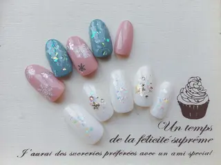 ネイル サロンR所属・岡田 美保のネイルデザイン