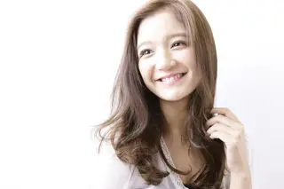 セミロング ロング パーマ ヘアーデザイン シアニスタのヘアスタイル