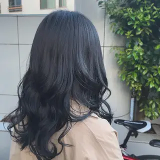 セミロング カラー 山崎 絵莉香のヘアスタイル