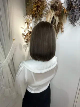 ミディアム カラー れい|髪質改善| カラー|高槻|大阪のヘアスタイル