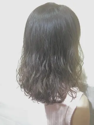 セミロング カラー パーマ 可愛いを作る神 ナオヒロのヘアスタイル