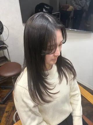 ロング 暗髪／透明感カラー ／⭐️hyuga⭐️のヘアスタイル