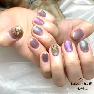 ネイル S LOUNGE NAIL所属・パーツたくさん🍓 SUMIのネイルデザイン