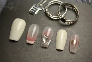 ネイル VIVIAN エイのネイルデザイン