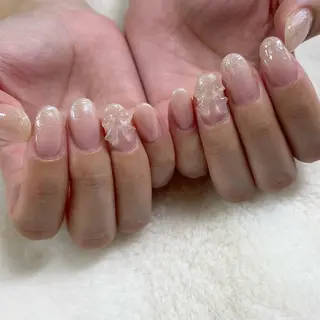 ネイル 東 千夏のネイルデザイン