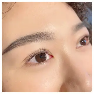 マツエク・マツパ まつ毛カールLuna心斎橋店所属・まつ毛カールLuna 心斎橋のマツエク・マツパデザイン