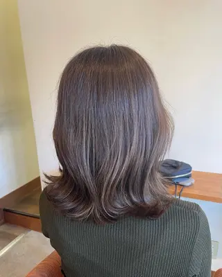 セミロング chillout🌱 武田安未のヘアスタイル