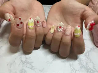 ネイル Minoan Tのネイルデザイン