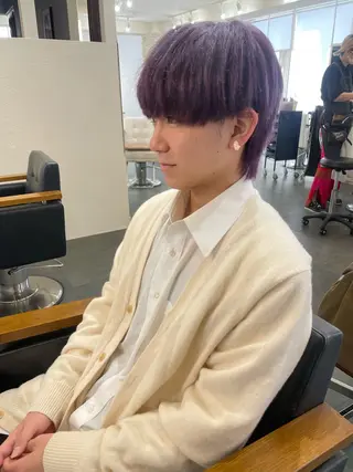 メンズ 響　インナーカラー イヤリングカラーのヘアスタイル