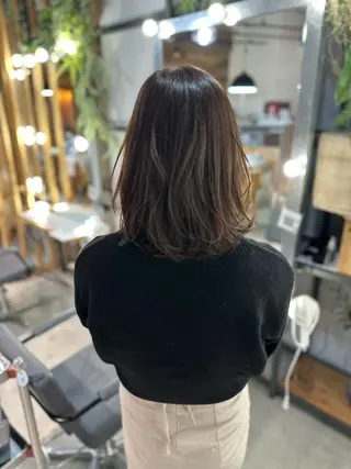 セミロング カラー 溜 一太のヘアスタイル