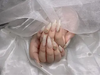 ネイル -ému- k.oのネイルデザイン