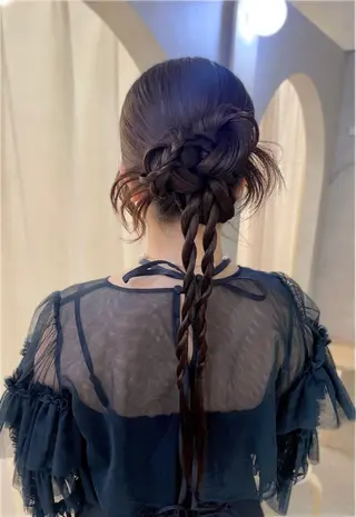 ロング ヘアアレンジ セットサロンCURE YUKIOKAの眉毛・アイブロウイメージ