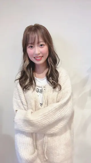 ロング カラー 小島 千夏のヘアスタイル